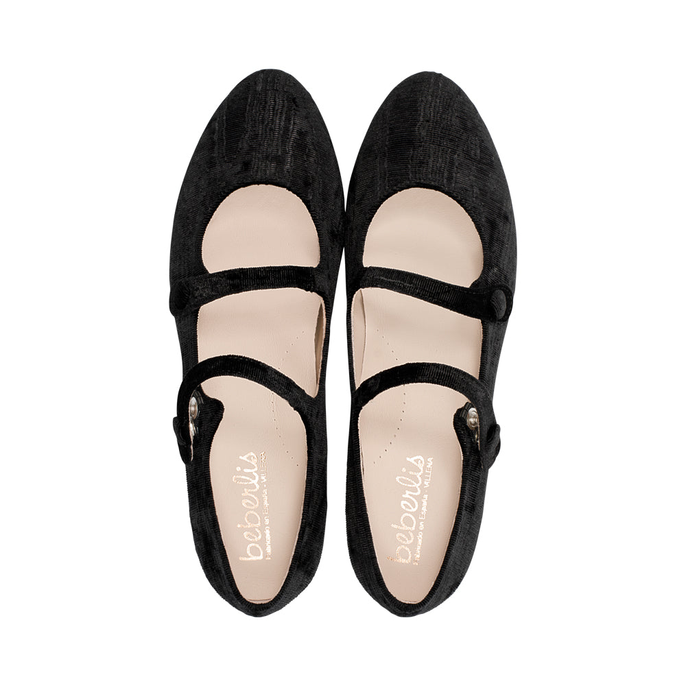 24609 Black Striped F25