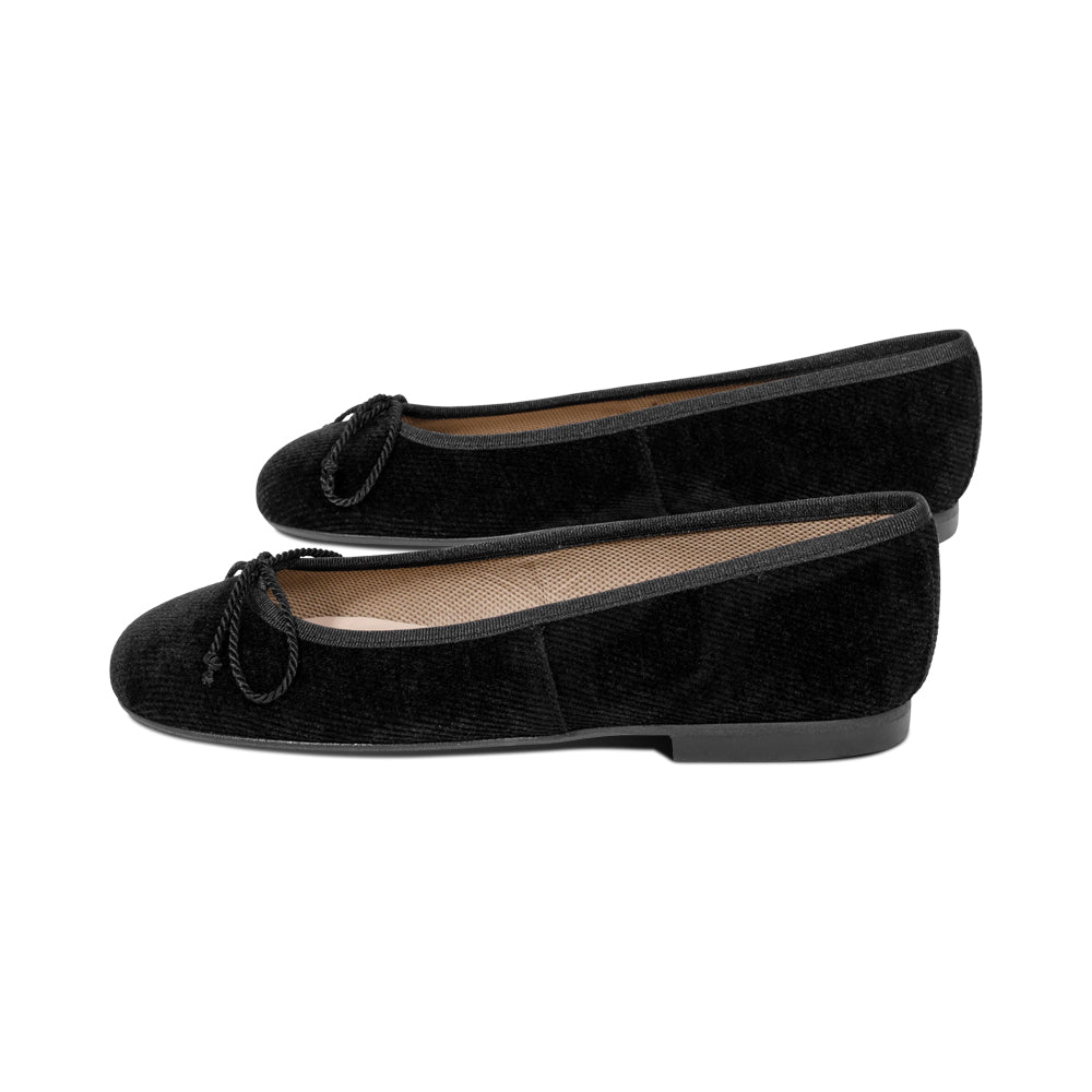 5631 Black Velvet Corduroy F25