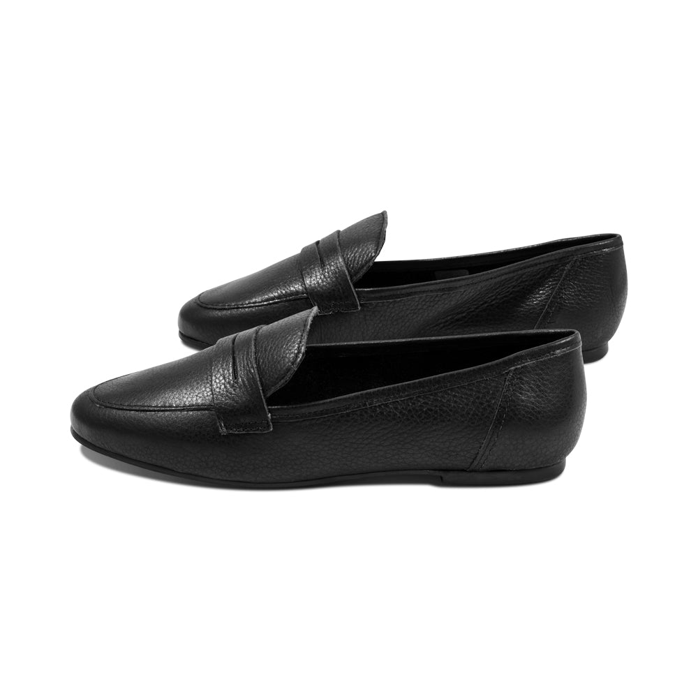 Acai Black Leather F25