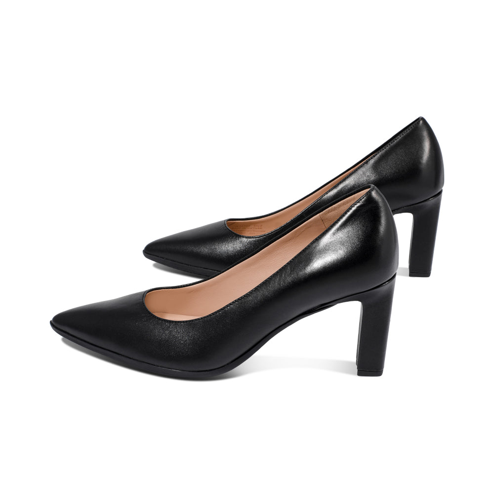 Aggie Black Leather F25