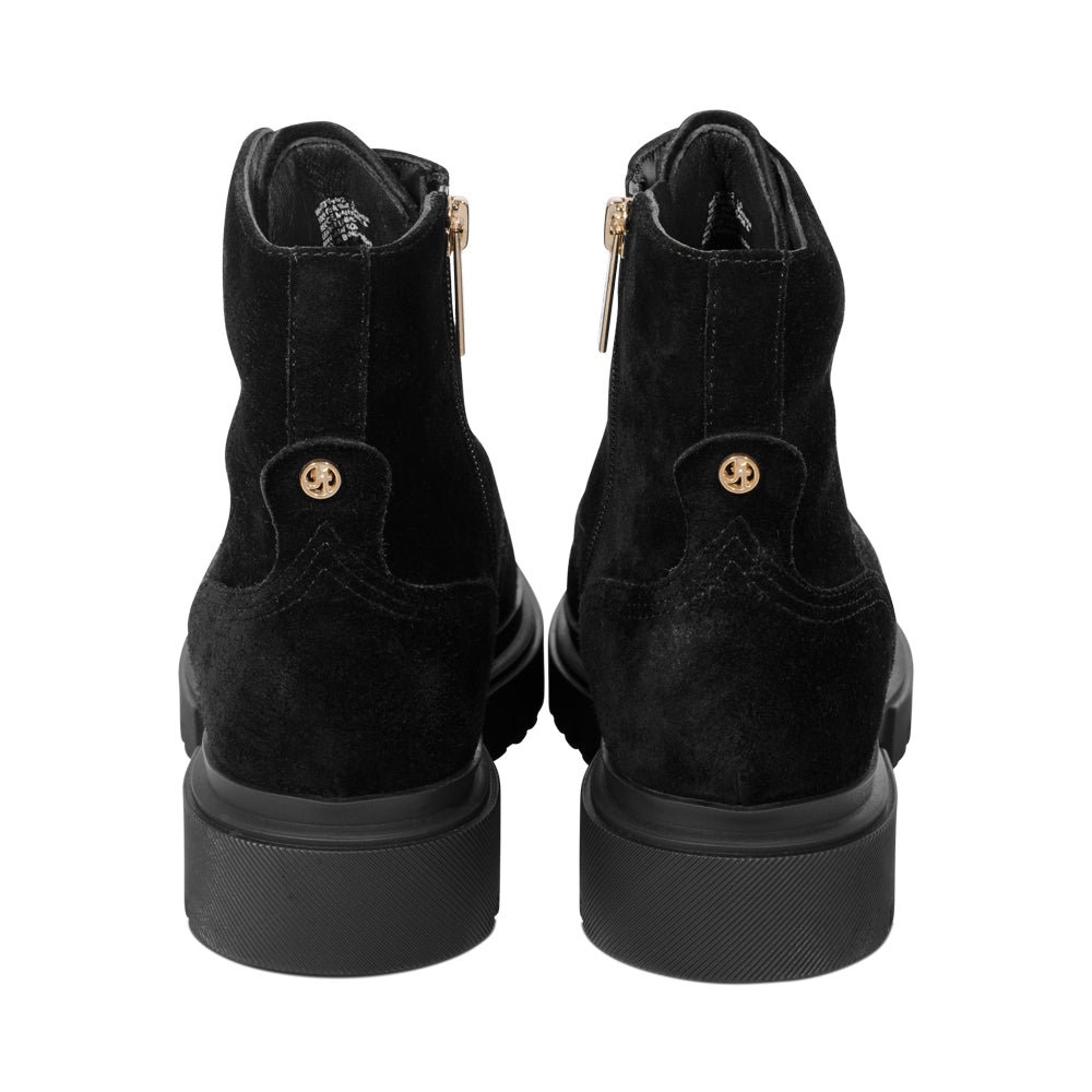 Akhi Black Suede F25