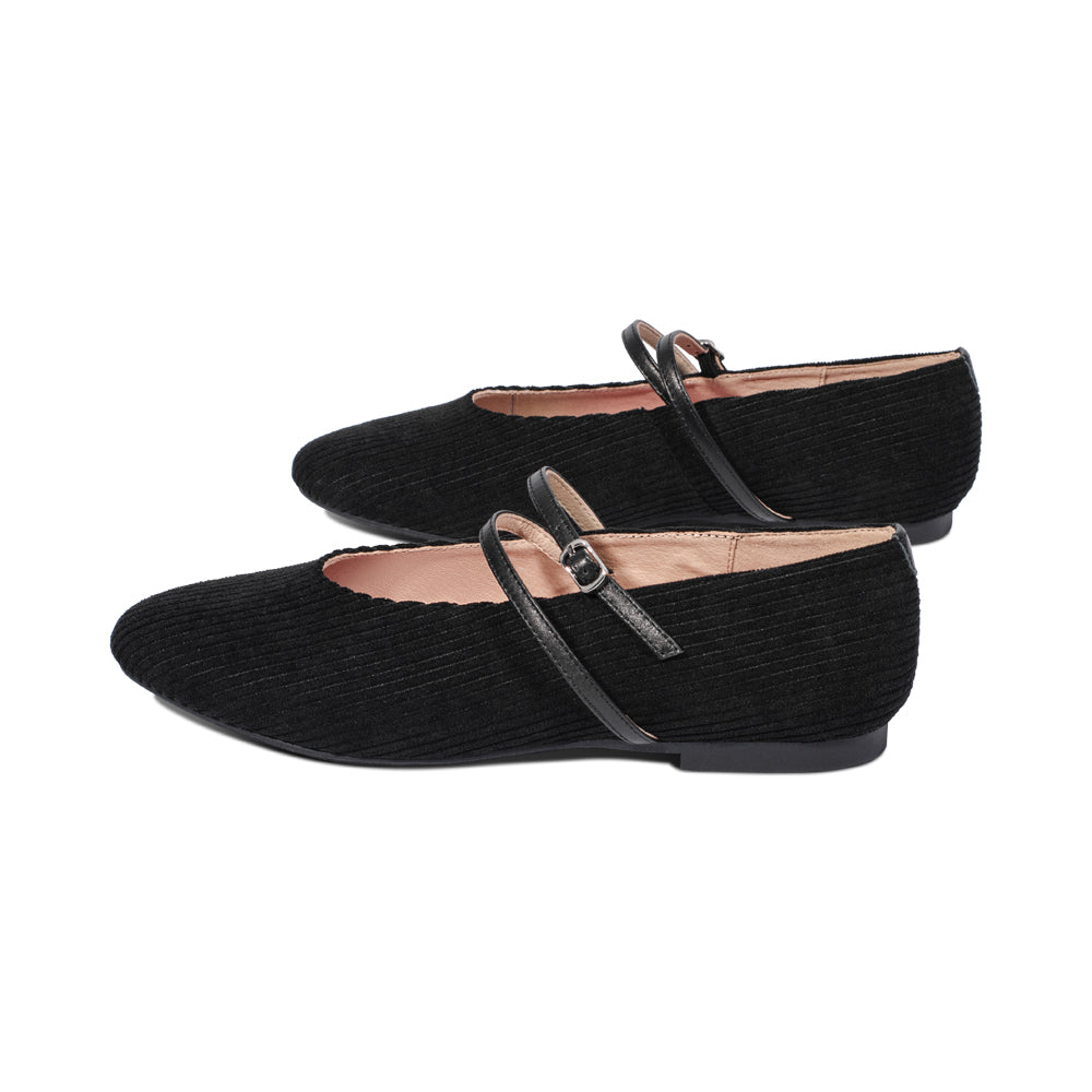 Ami Black Corduroy F25