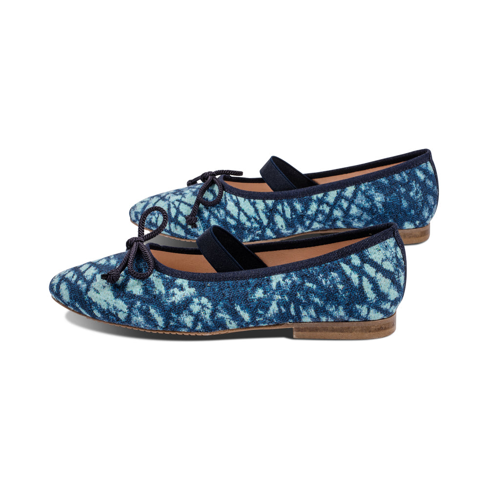 Apo Chambray Jean Fabric S25