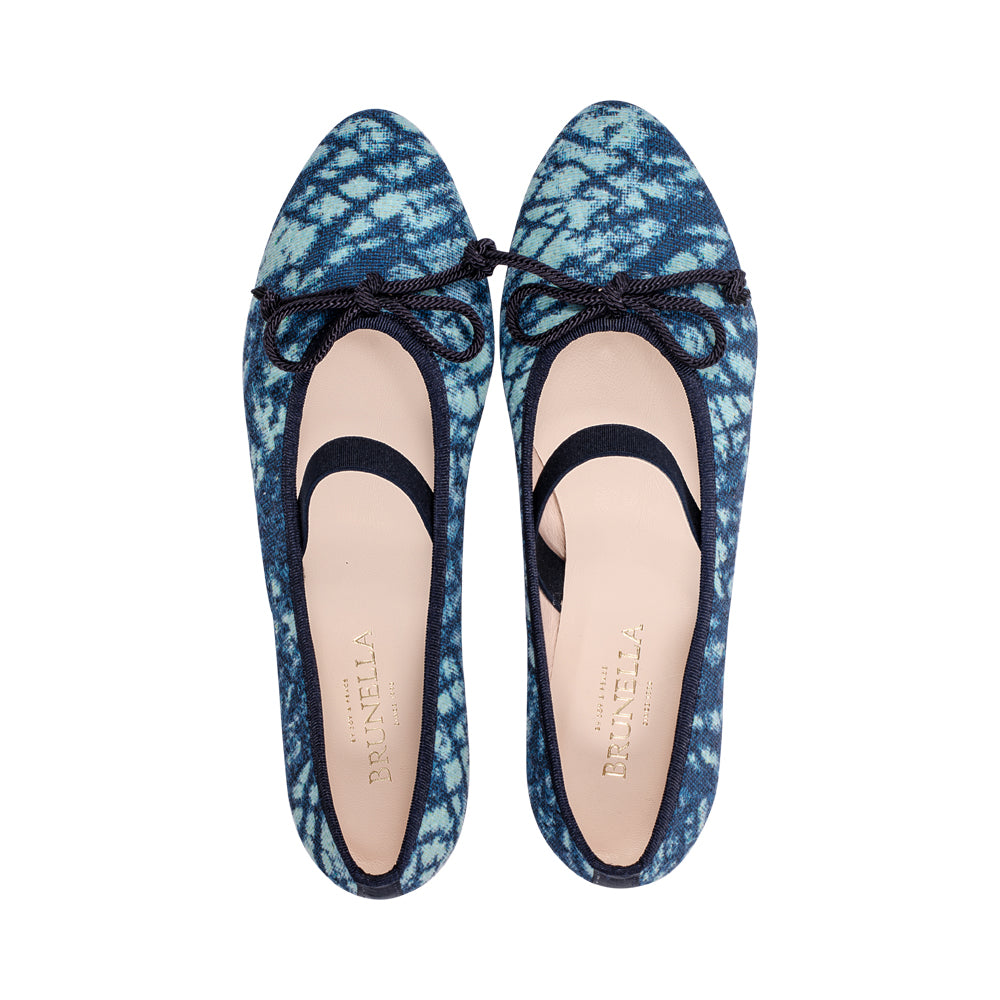 Apo Chambray Jean Fabric S25