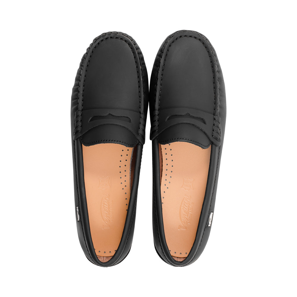 Atlas Black Gum Leather F25