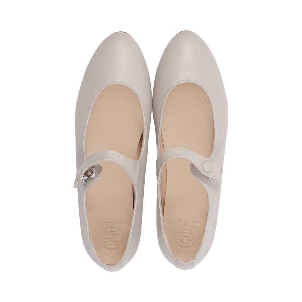 Cami Smoke Perforated Leather S25