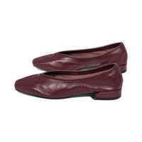 Carina Burgundy Leather F25