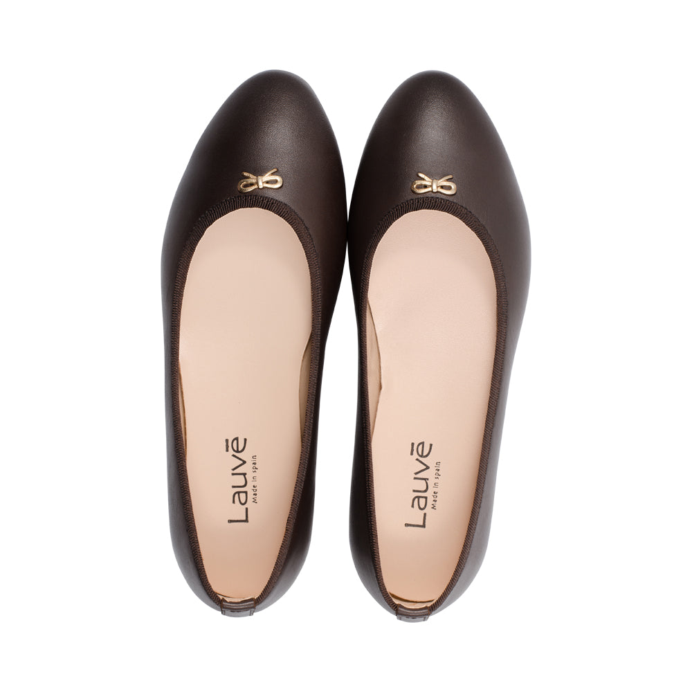 Caroline Chocolate Leather F25