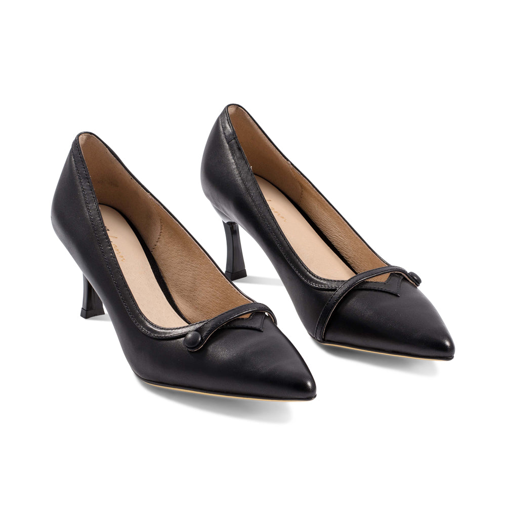 Gigi Black Leather F25