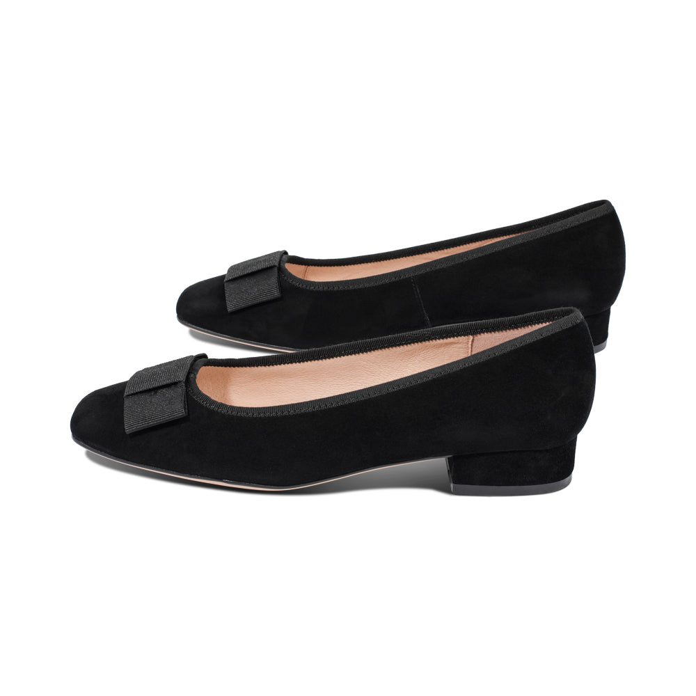 Helena Black Suede F25