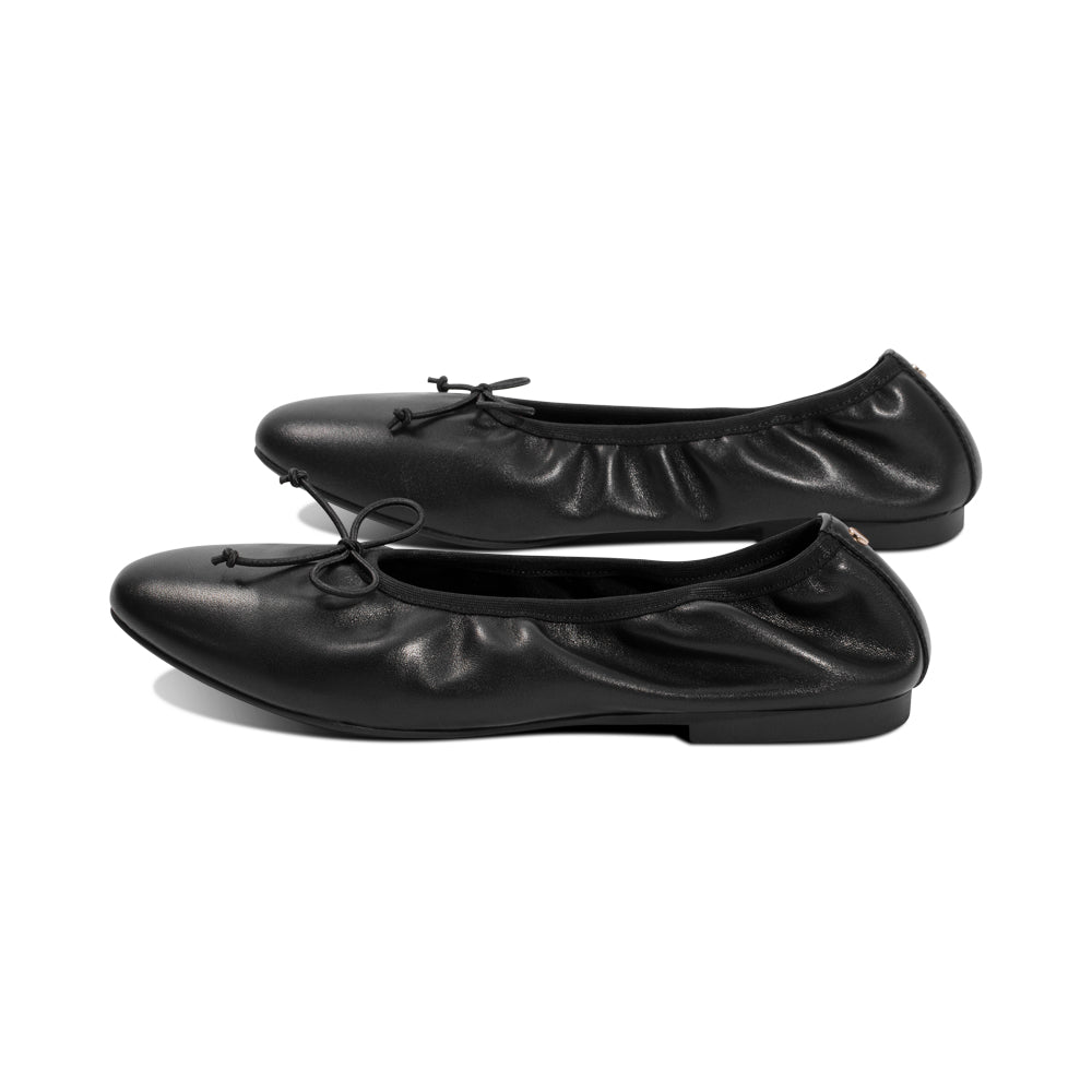 Hilda Black Leather F25