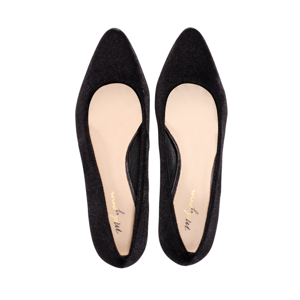 Hilly Black Velvet F23