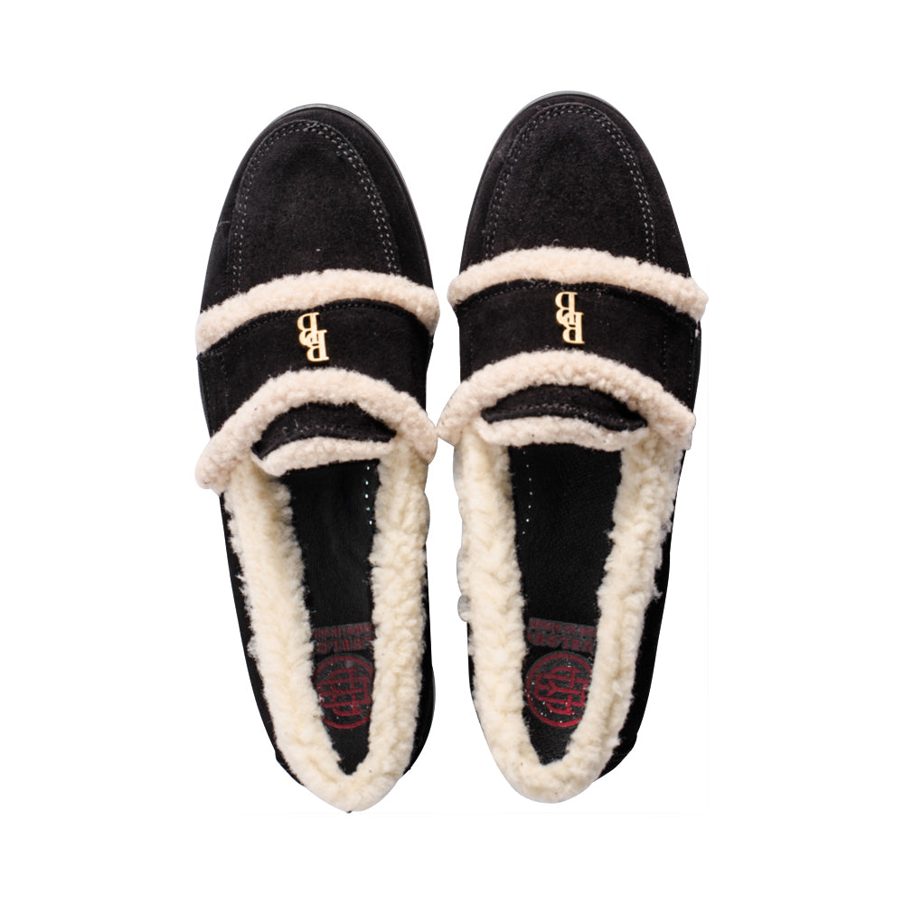 Holly Black Suede F23