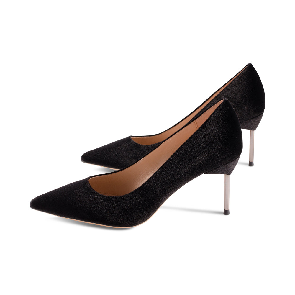 Hope Black Velvet F23