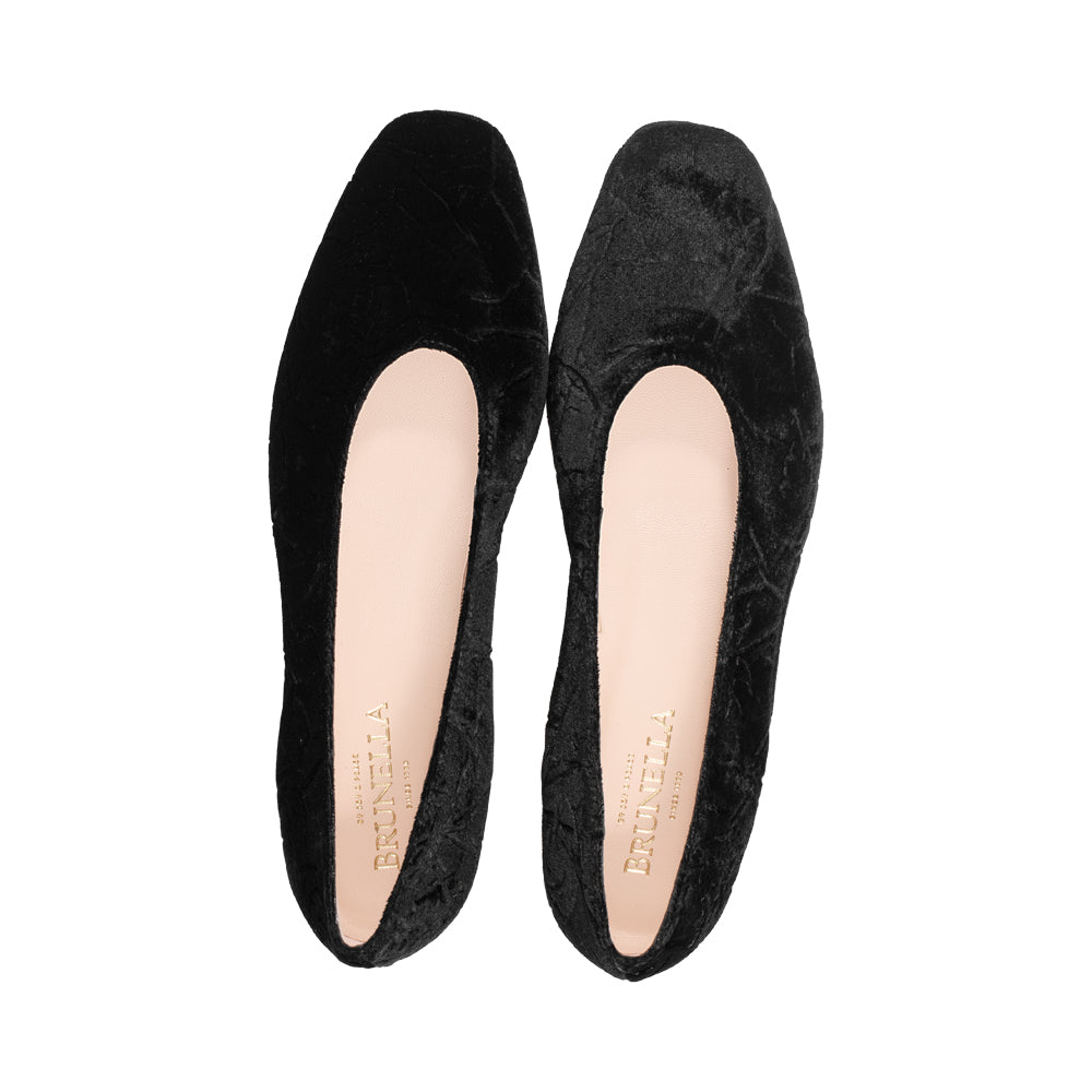 Huron Black Hammered Velvet F25