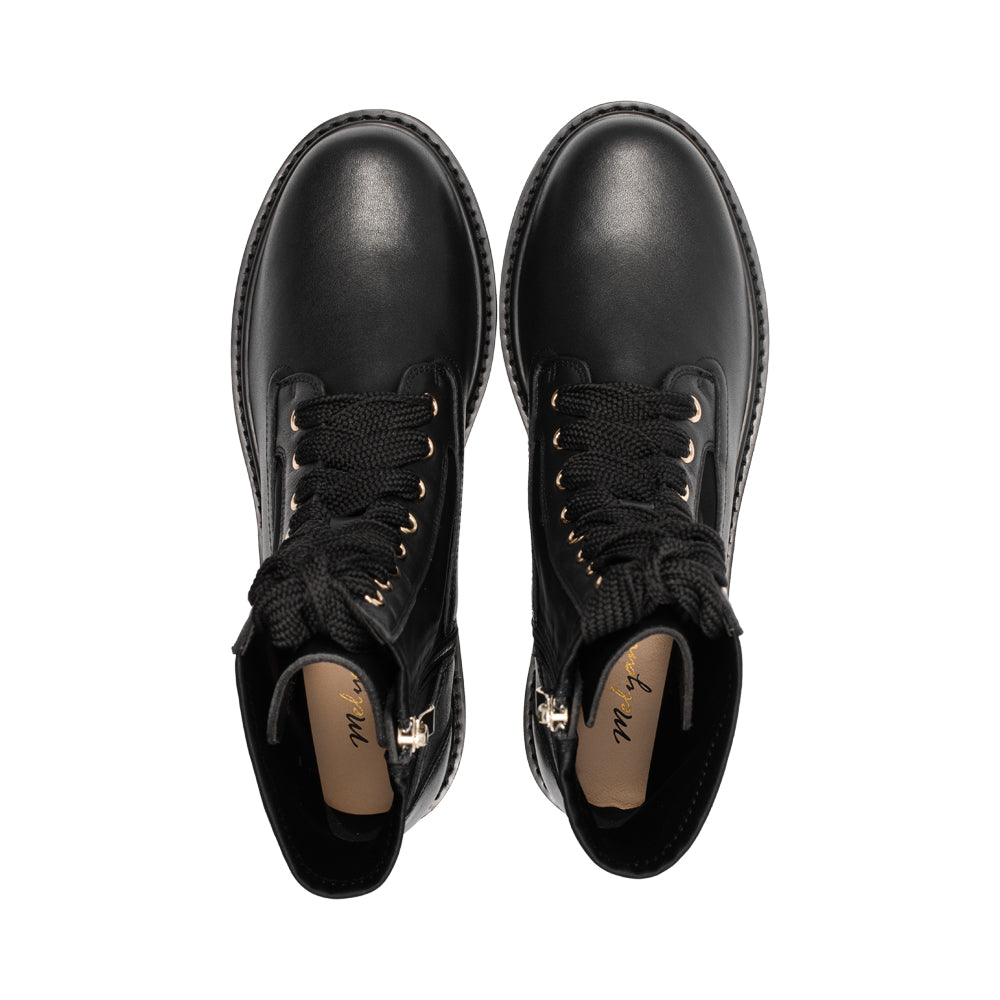 Jin Black Leather F25