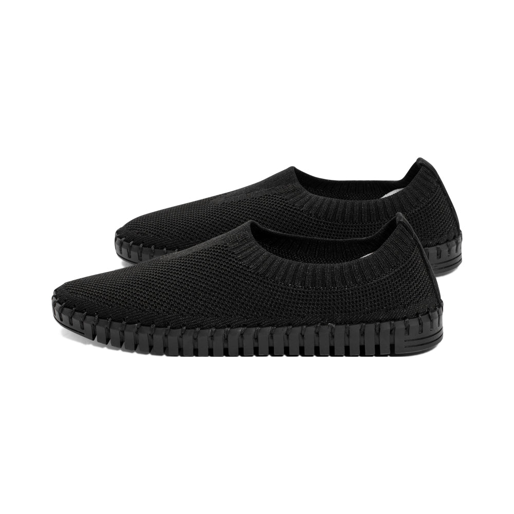 Lacey Black Knit F25