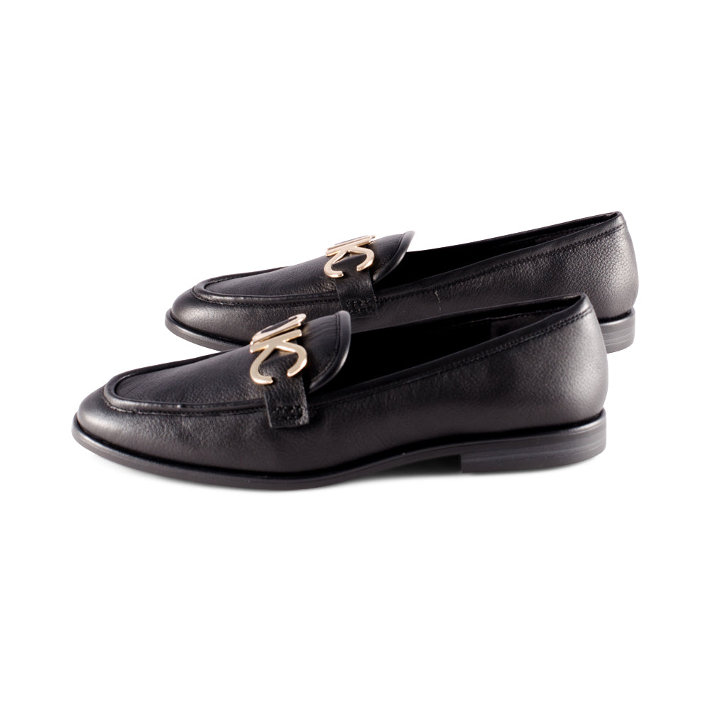 Lydia Black Leather F23
