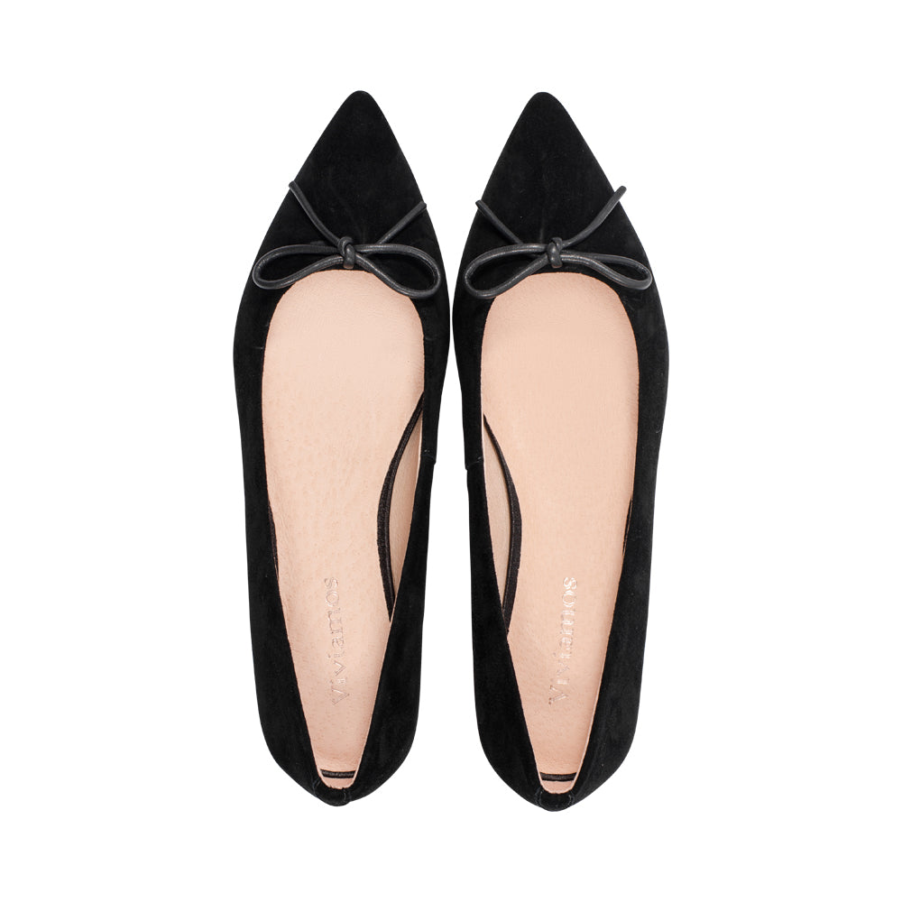 Lola Black Suede F25