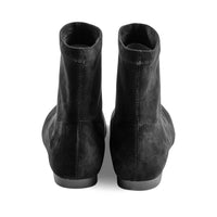 Lotus Black Suede F23