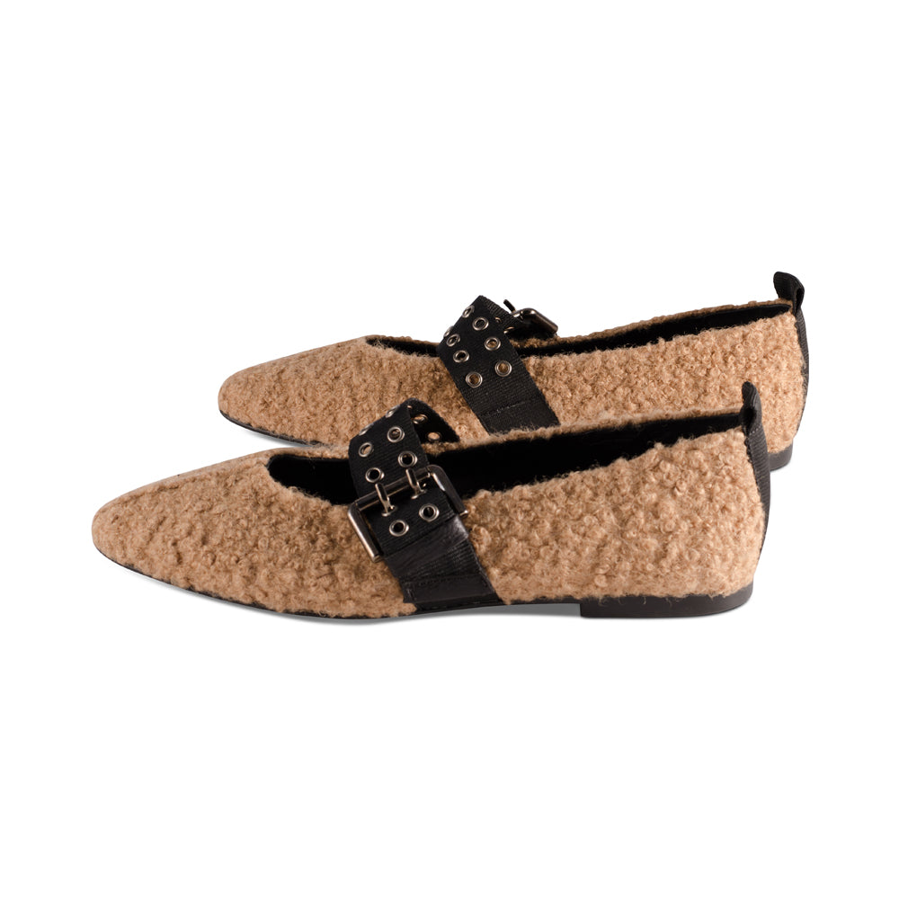 Mabel Camel Sherpa F23