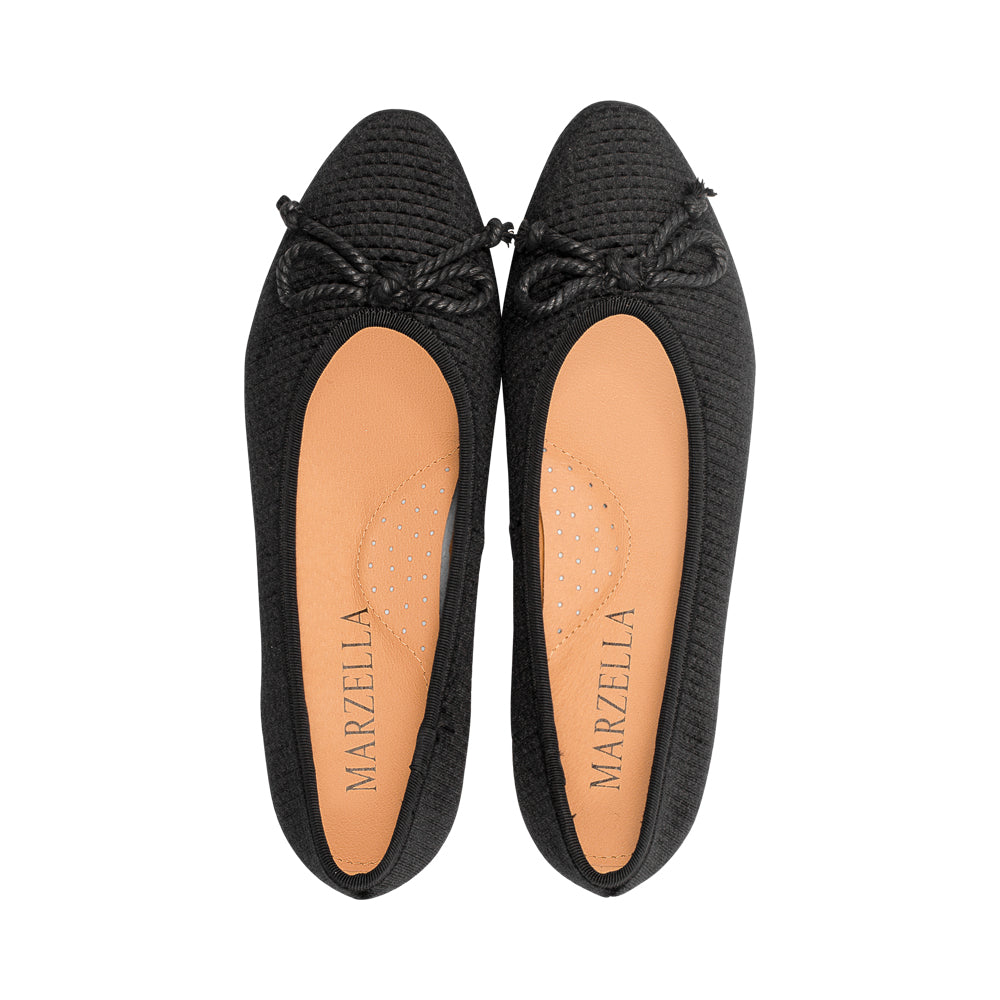 Nolana Black Velvet Squares F25