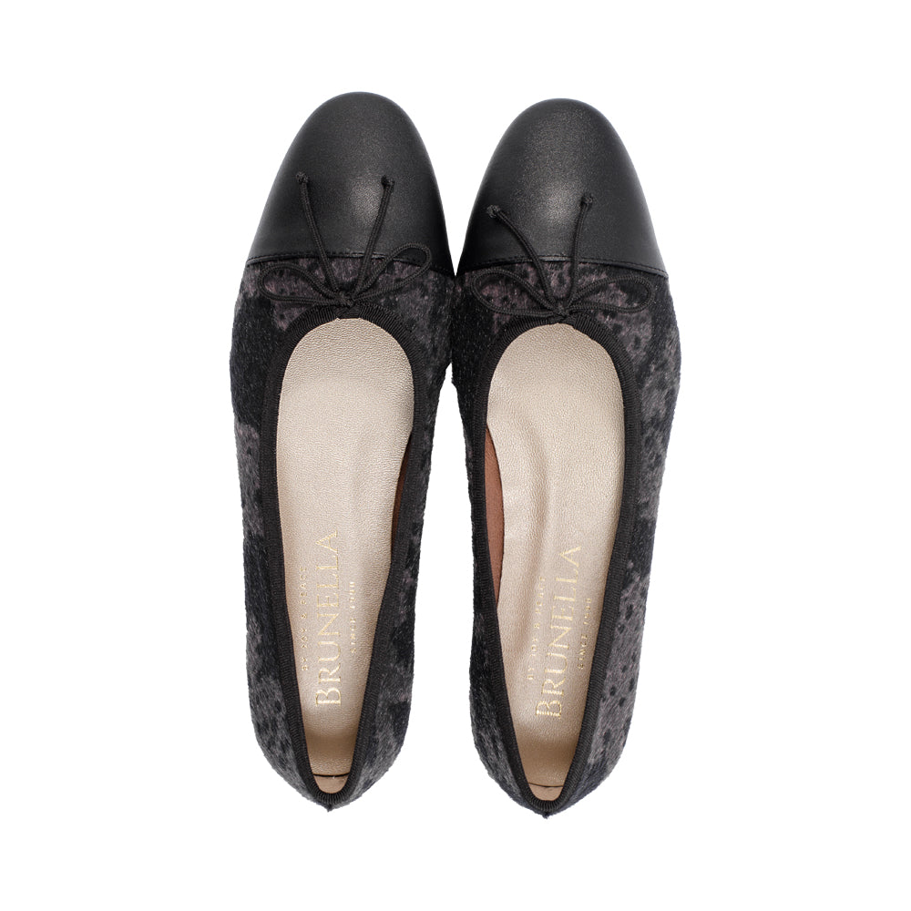 Oakley Black Multi Pony / Leather F25