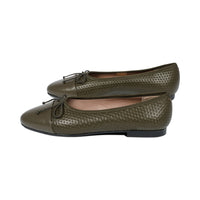 Ranier Namaste / Olive Leather F25