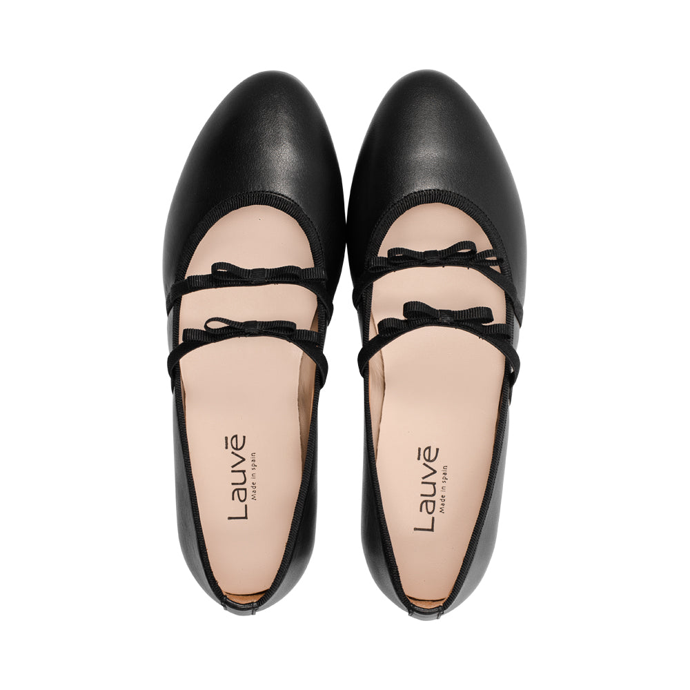 Ruby Black Leather F25