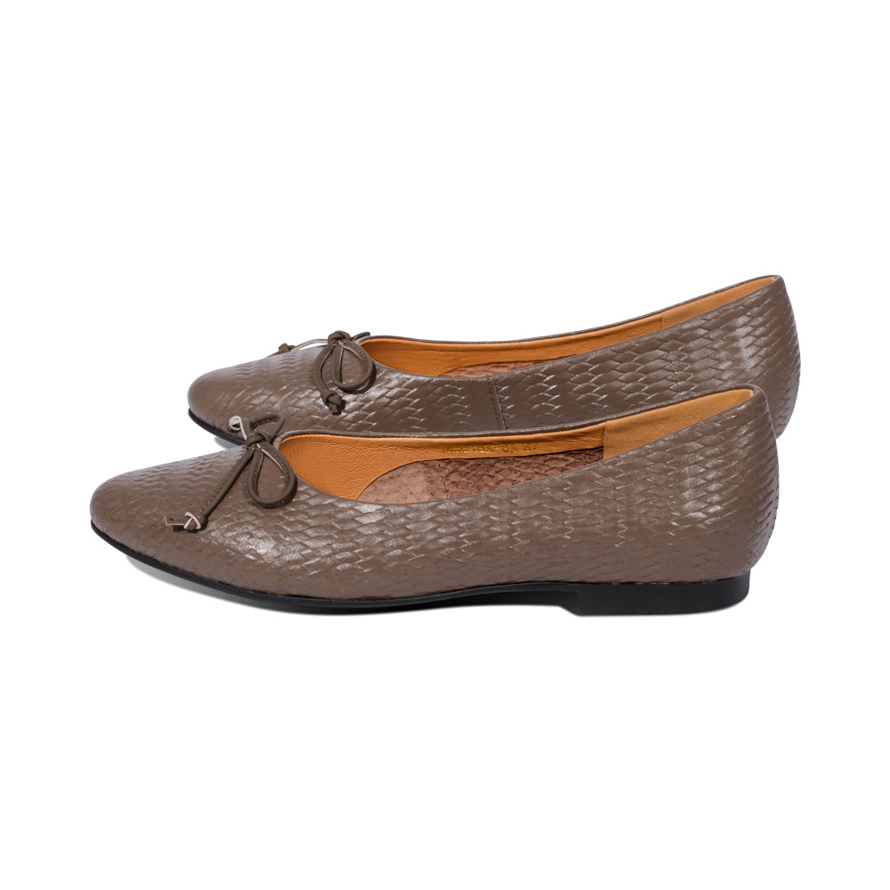 Sammy Taupe Embossed Leather F25