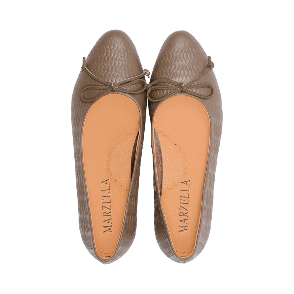 Sammy Taupe Embossed Leather F25