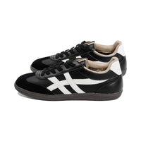 Sasha Black / White Suede F25