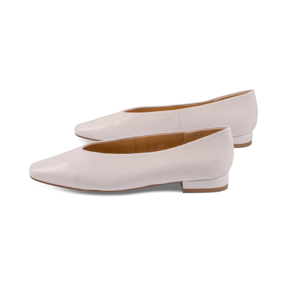 Slick White Leather S24