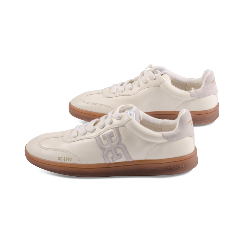 Tiny White Leather S24