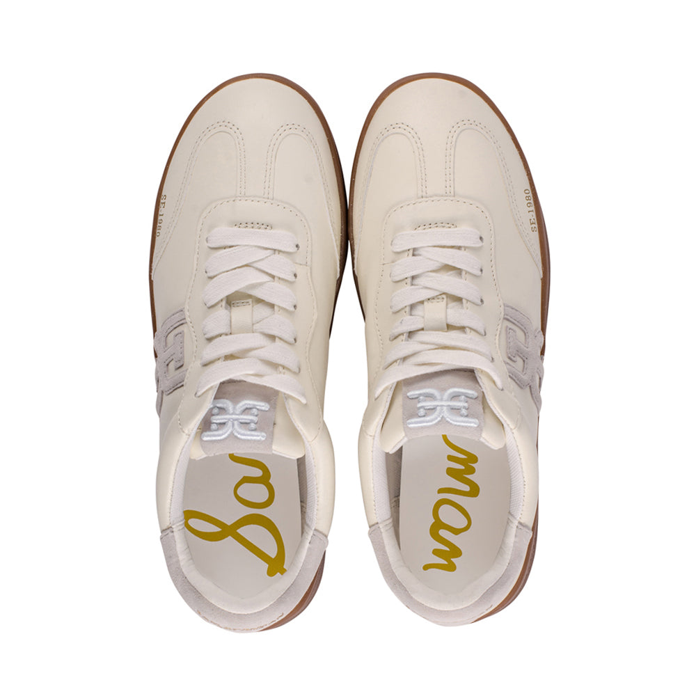 Tiny White Leather S24