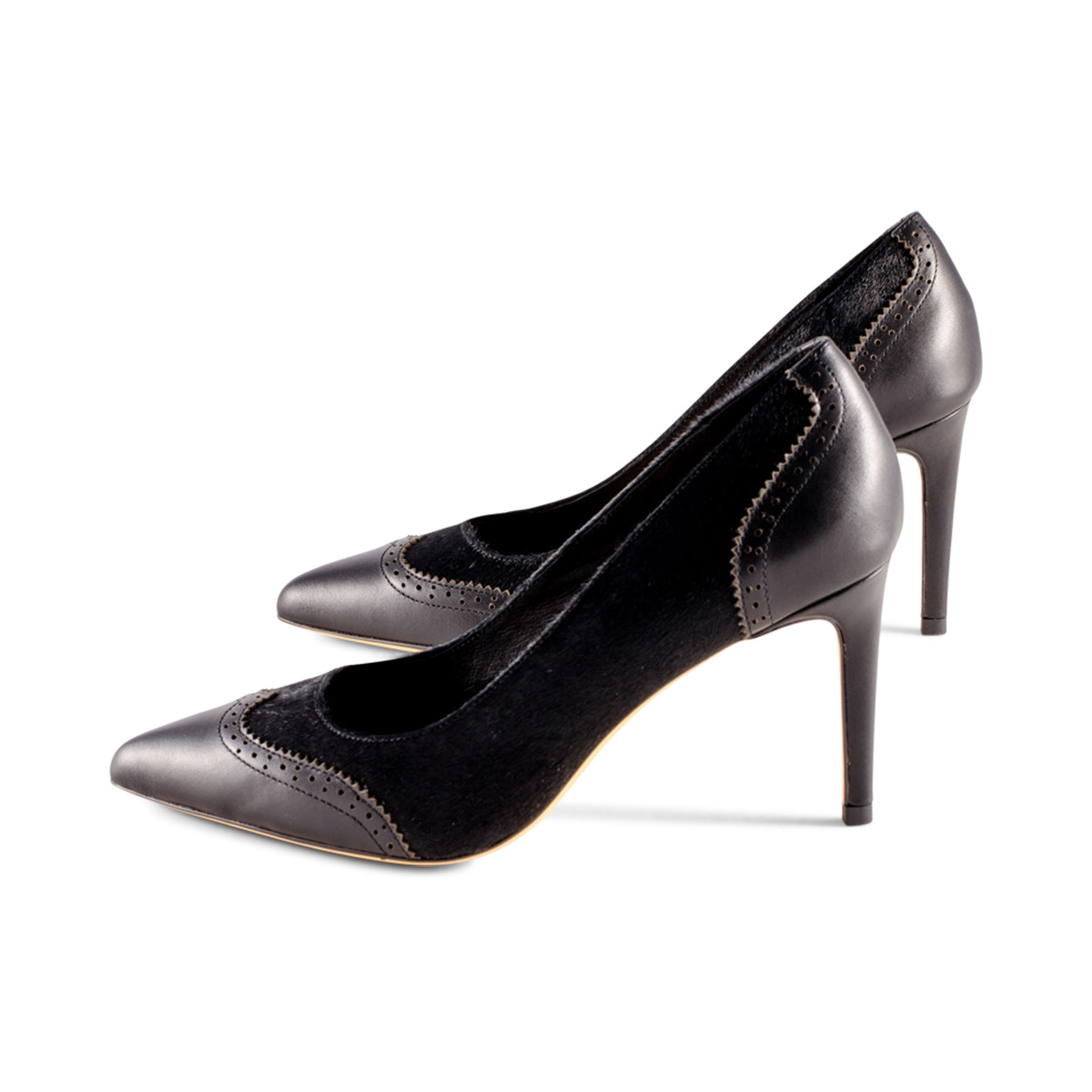 Wing Black Pony / Leather F23