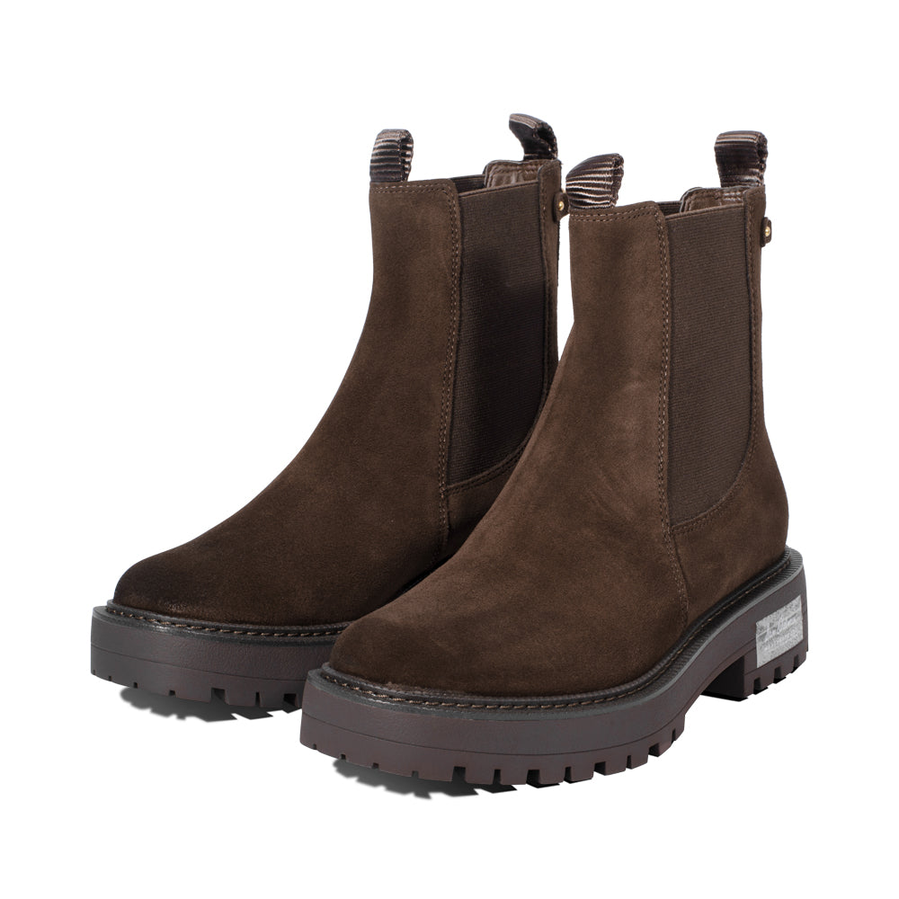 Letuna Dark Brown Suede F25