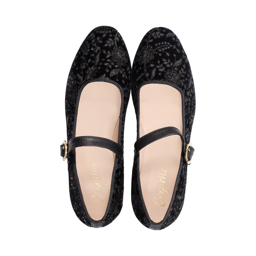 3500 Black Embroidered Velvet F25