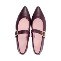 569 Burgundy Leather F25