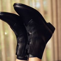 Pansy Black Leather F26