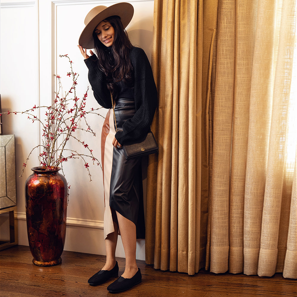 Yuval Black Suede F26