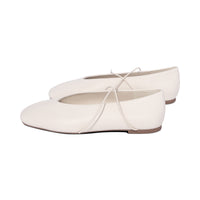Adrienne Cream S26