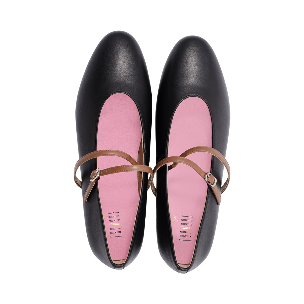 Ami Black Leather / Camel F25