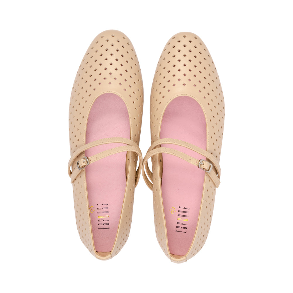 Ami Nude Leather S26