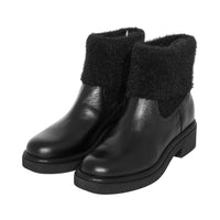 Barbara Black Leather F26
