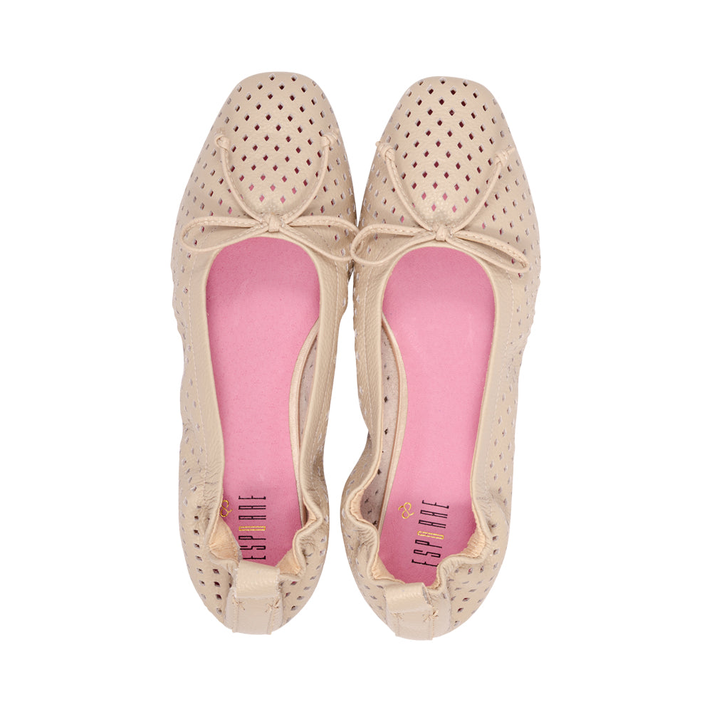 Barney Sand Leather S26