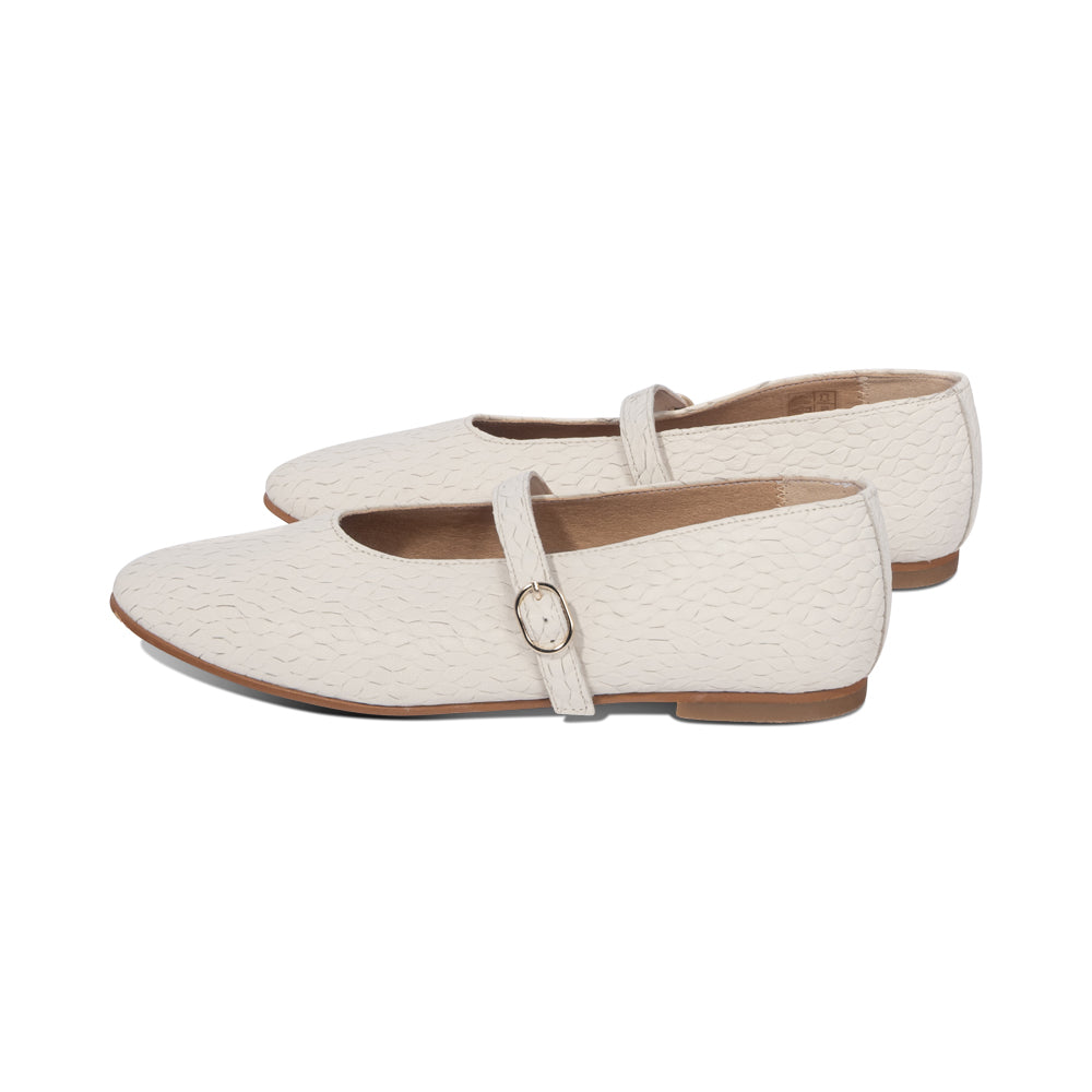 Becky White Embossed Leather S26