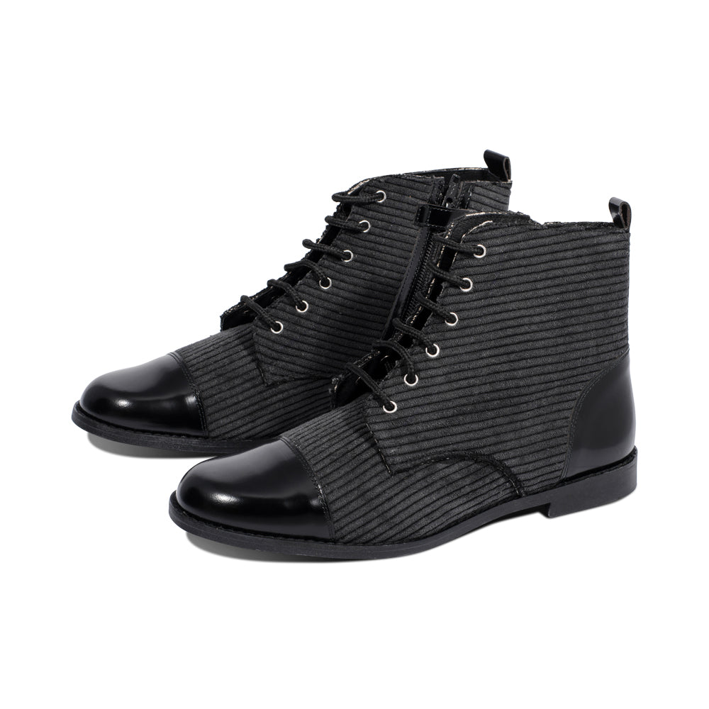 Bell Black Corduroy / Leather F25