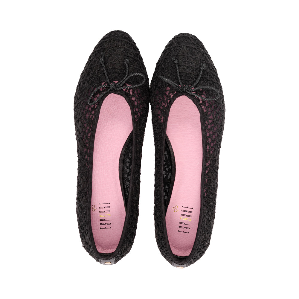 Ben Black Embroidered Mesh S26