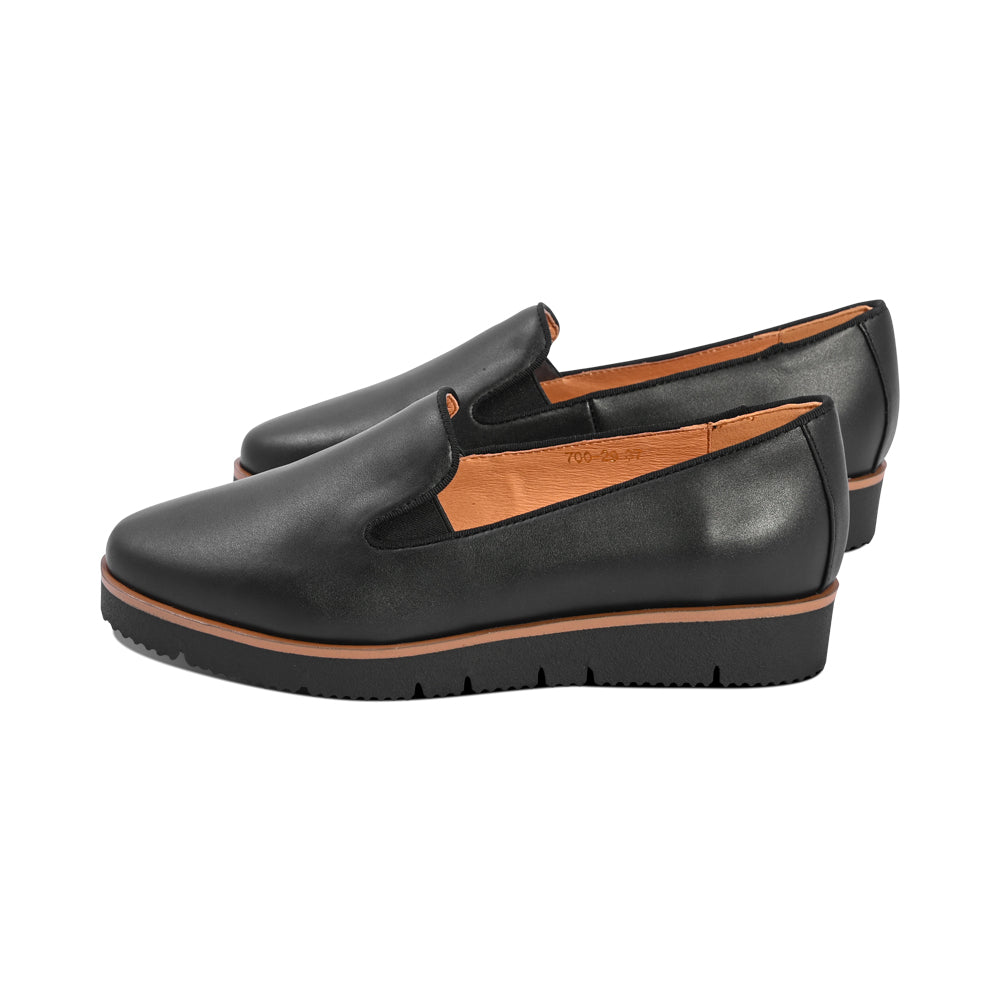 Brescia Black Leather F26
